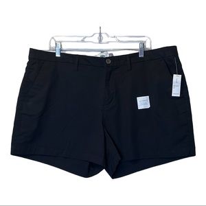 NWT Old Navy black shorts Size 18